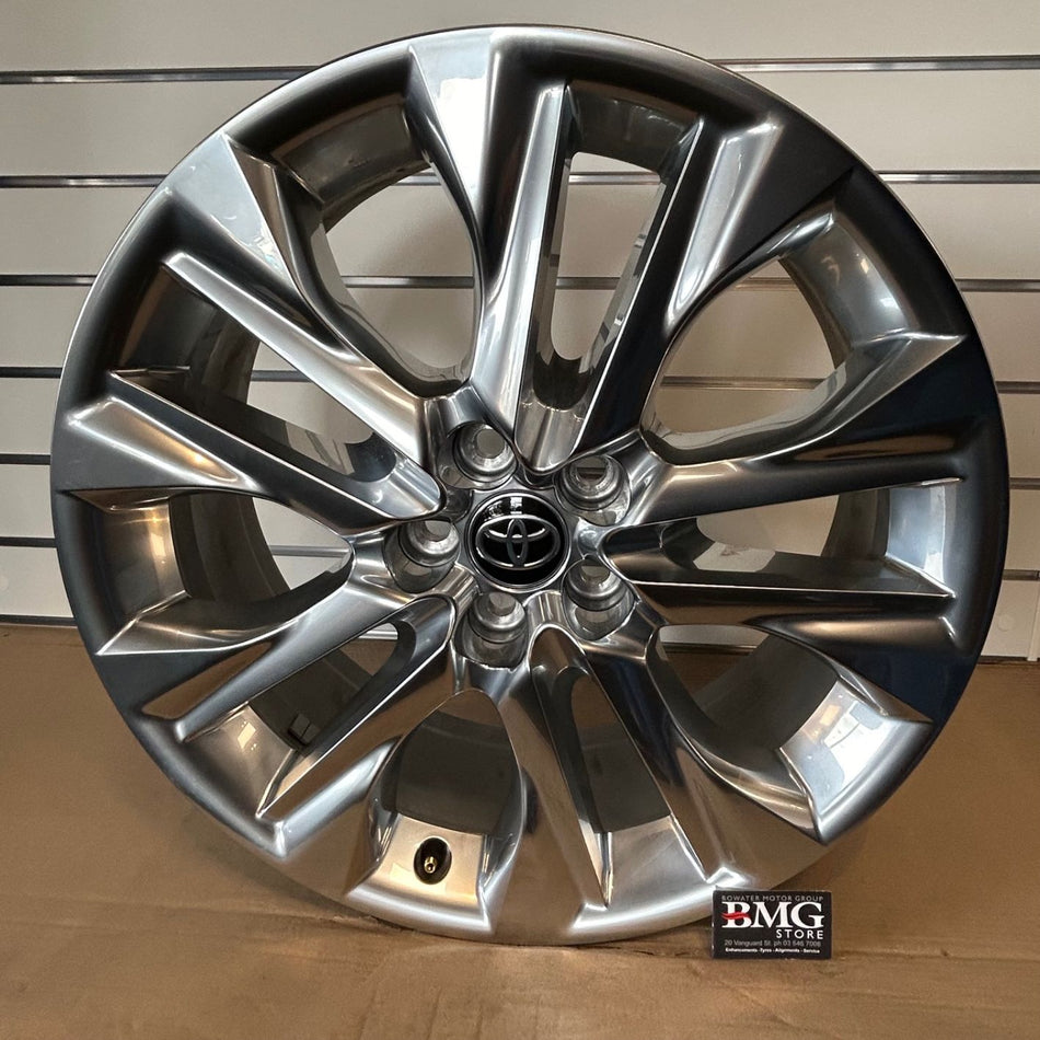 Toyota Highlander OE 20x8 5x114.3 +35 Wheel
